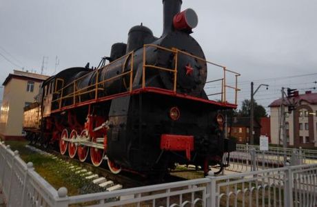 Monument-Locomotive Eu 706-10