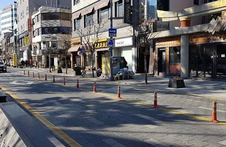 Daeheungdong Cafe Street