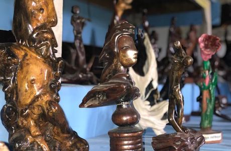 Root Art Gallery