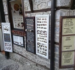Marinov Souvenir Shops and Jewelry