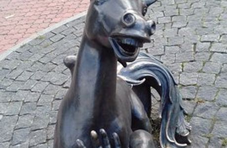 Sculpture Konyok-Gorbunok