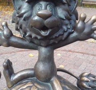 Sculpture Lionet and Turtle