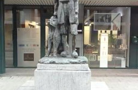 Beeldje van Nello en Patrasche