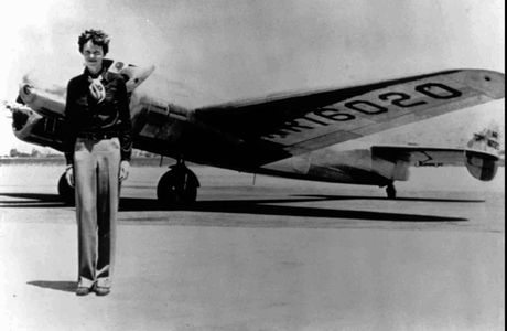 Fresque "Amélia Earhart"
