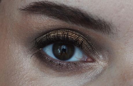 Brown Eyes Brown Cab