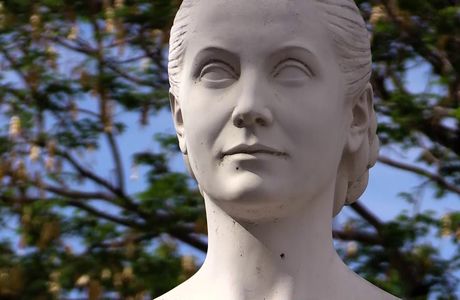 Busto Eva Peron