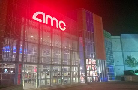AMC Center Valley 16
