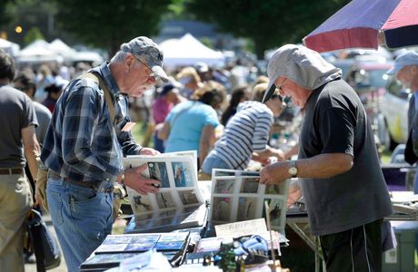 Elephant's Trunk Flea Market