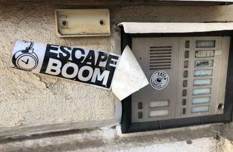 Escape Boom