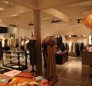 Chandra Boutique Shop