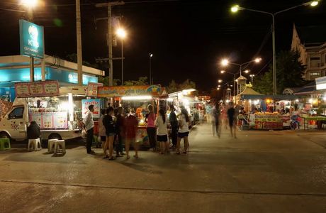 Chaiyaphum Night Bazaar