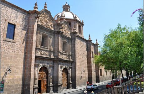Conservatorio de las Rosas