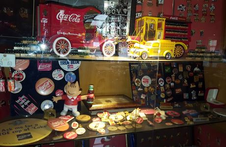 Cola Cafe and Museum