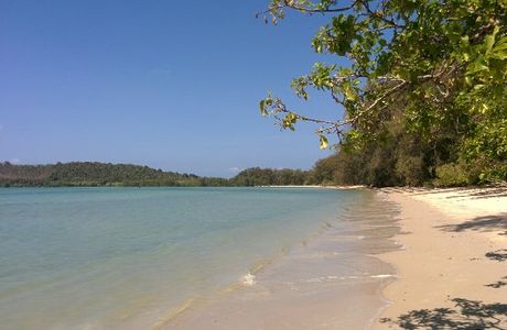 Khlong Son Beach