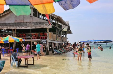 Khai Nai Island