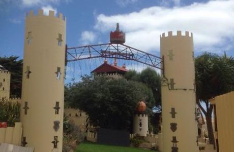 George's 52,000 Castle Lights