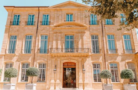 Hotel de Caumont - Art Centre