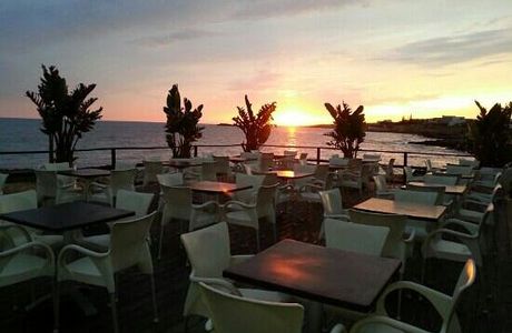 Hi-Food sea
