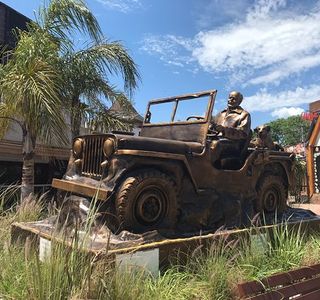 Monumento a Carlos Gesell