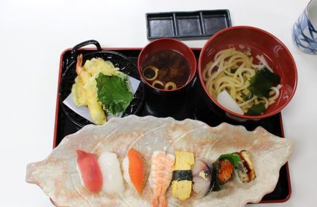 Nara Umemori Sushi School