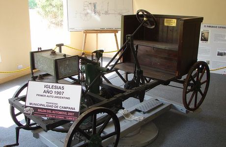 Museo del Automovil Manuel Iglesias