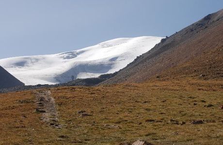 Qiyi Plateau Glacier