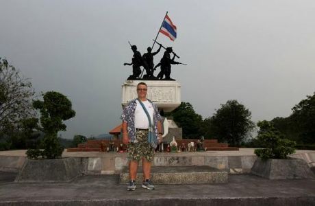 Rao Su Monument
