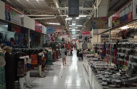 Pratunam Wholesale Market - Khon Kaen