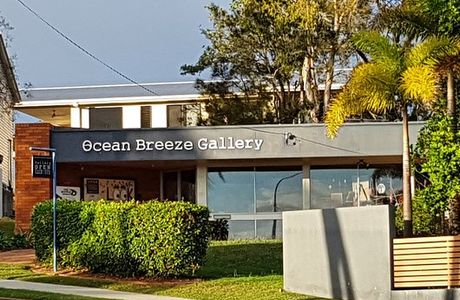 Ocean Breeze Gallery