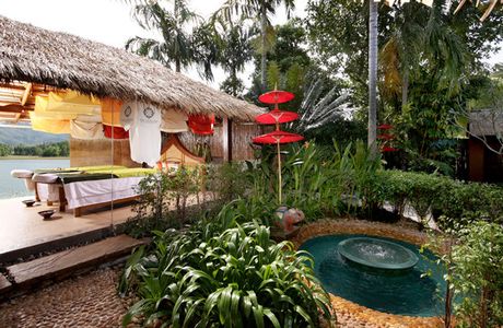 Oasis Secret Garden Spa