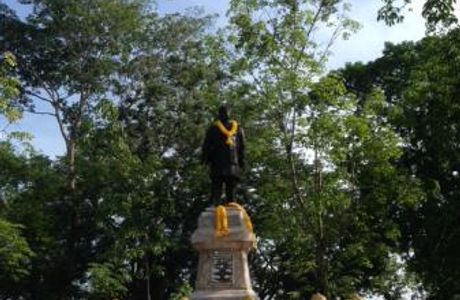 Phraya Ratsadanupradit Mahison Phakdi Monument
