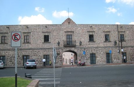 The Cultural House (Casa de Cultura)