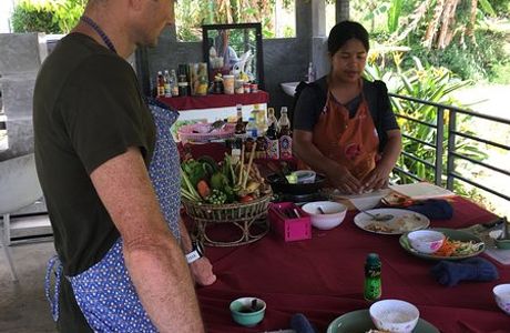 Thai Cooking Lessons By Miss Chel