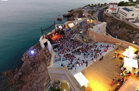 Theatre de la Mer - Jean Villar