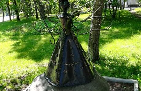 Sculpture the Dragonfly