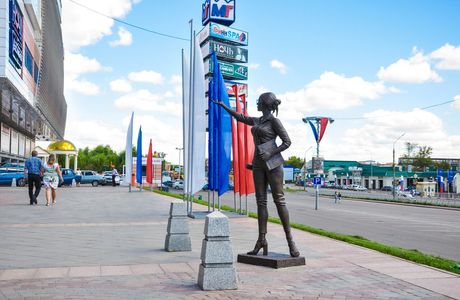 Sculpture Semya