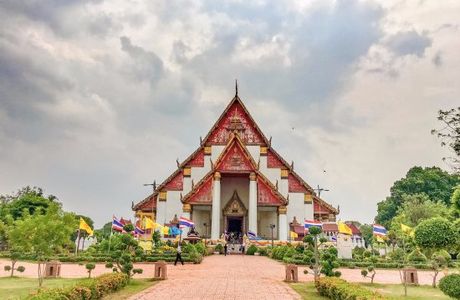 Vihara Phra Mongkhon Bophit