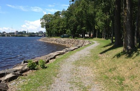 Parc de l'île Saint-Quentin