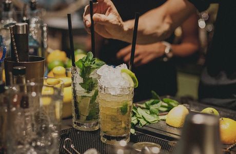 LA GRENOUILLE pub.cocktails.terrasse
