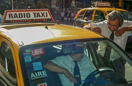 Taxis Radio Tours