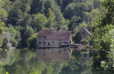 Le miroir de Scey en Varais