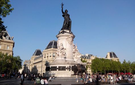 Monument à la République 1