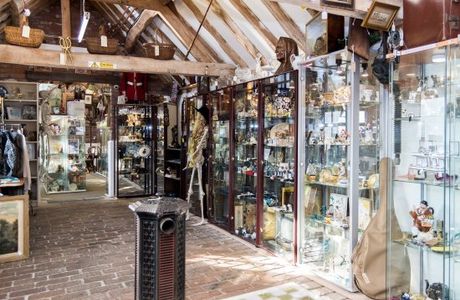 Sims Vintage Antiques Centre