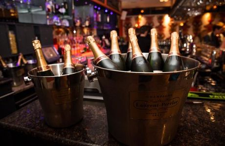 Shakespeare St Cocktail Bar & No.1 Nightclub