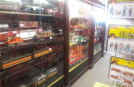 Papa Ben's Train Store