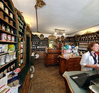 Alte furst-erzbischofliche Hofapotheke