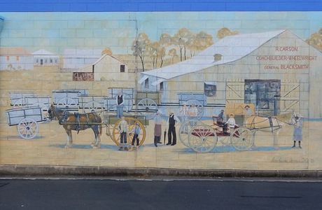 Bowen Mural City