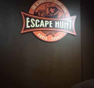 Escape Hunt - Escape Game Paris