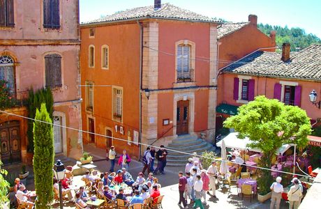 Marche Hebdomadaire de Roussillon