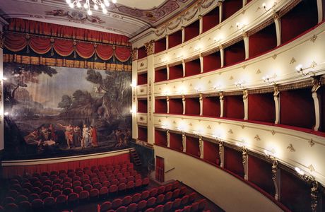 Teatro Persio Flacco